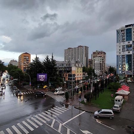 Elit Apartments Batumi Esterno foto