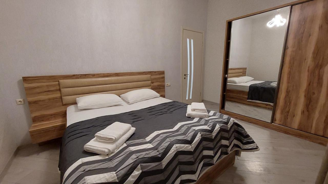 Elit Apartments Batumi Esterno foto
