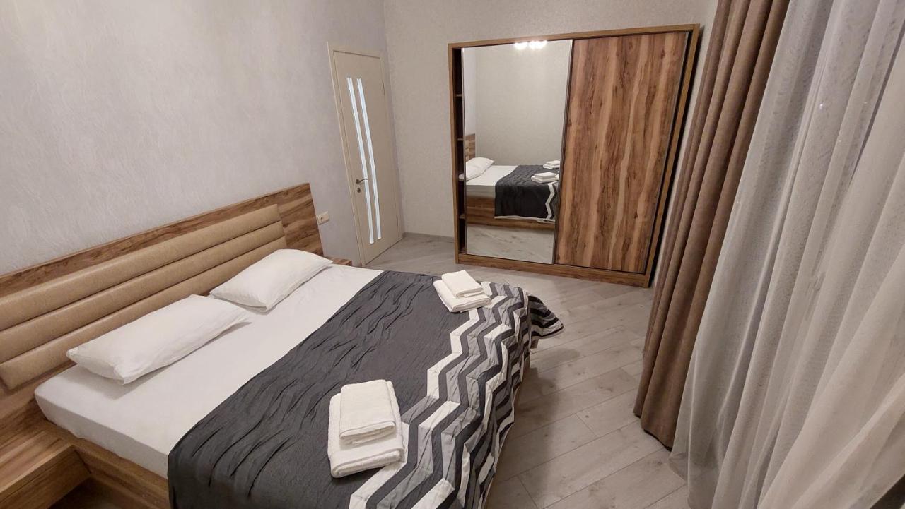 Elit Apartments Batumi Esterno foto