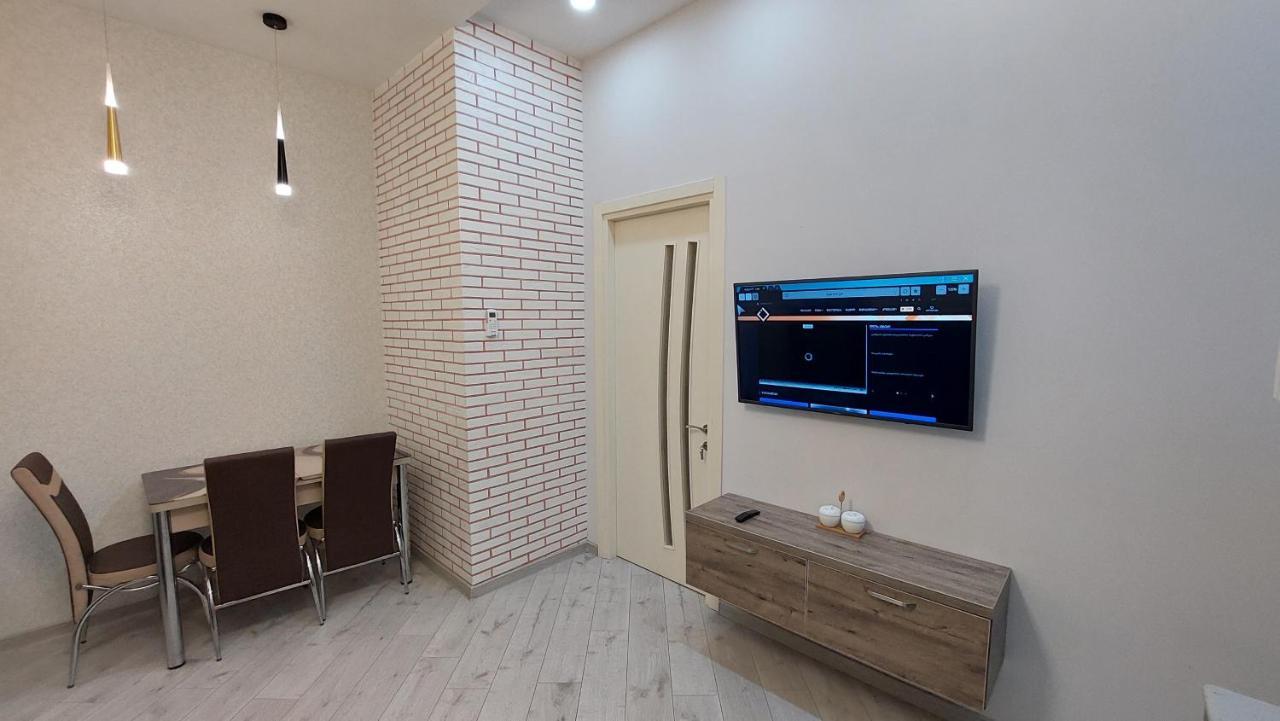 Elit Apartments Batumi Esterno foto