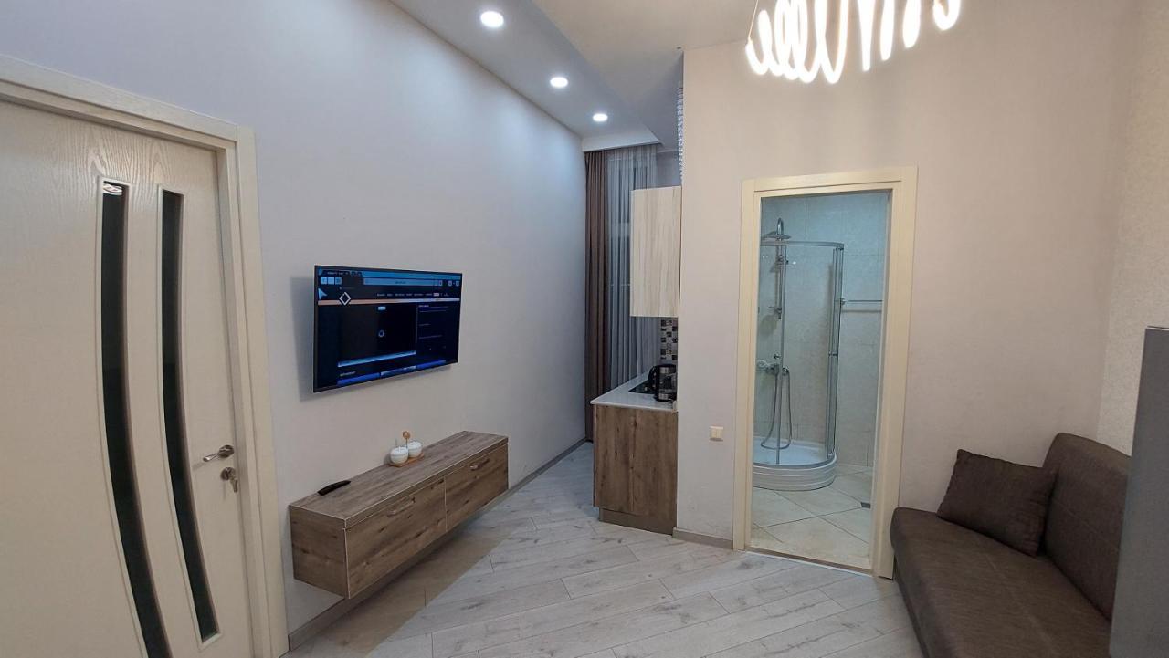 Elit Apartments Batumi Esterno foto