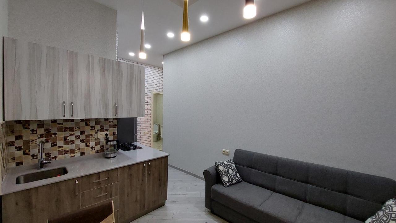 Elit Apartments Batumi Esterno foto