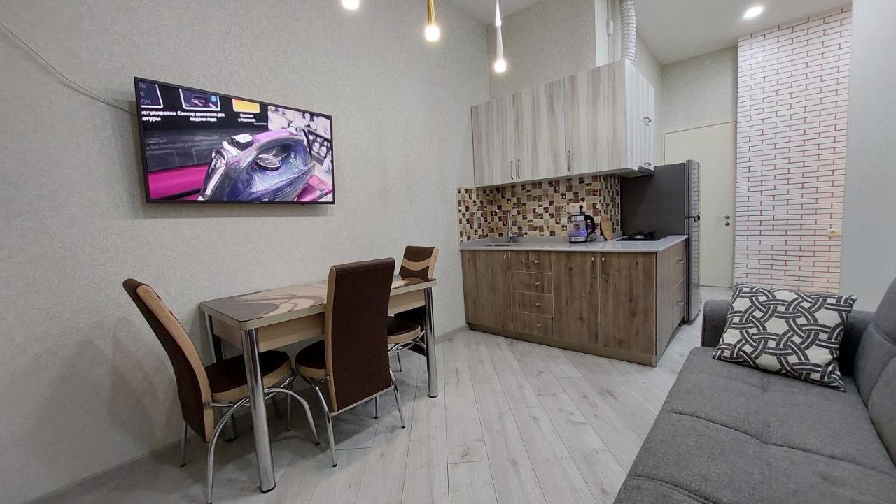 Elit Apartments Batumi Esterno foto
