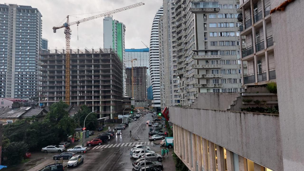 Elit Apartments Batumi Esterno foto