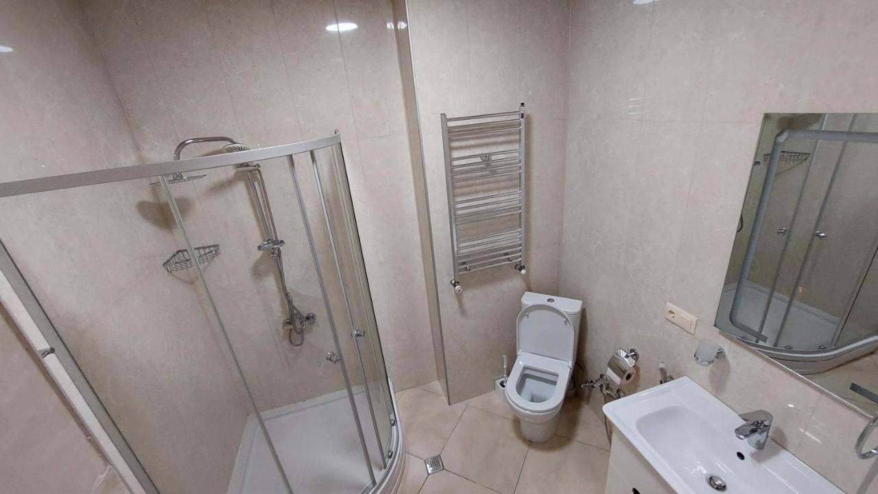 Elit Apartments Batumi Esterno foto